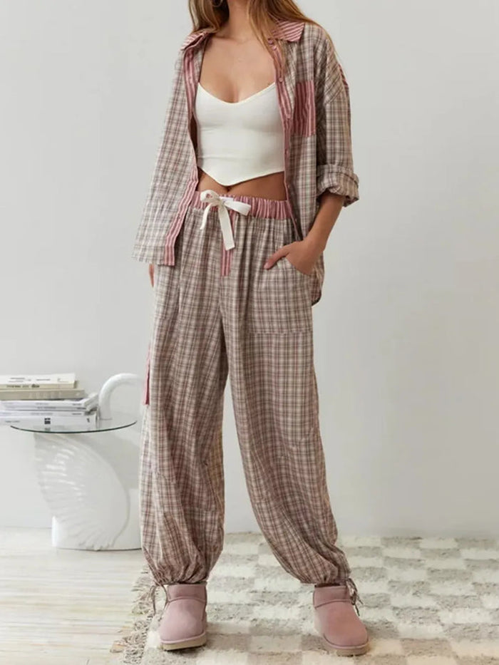 Dam Pyjamas Set i Rutig Design med Brett Ben och Skjorta